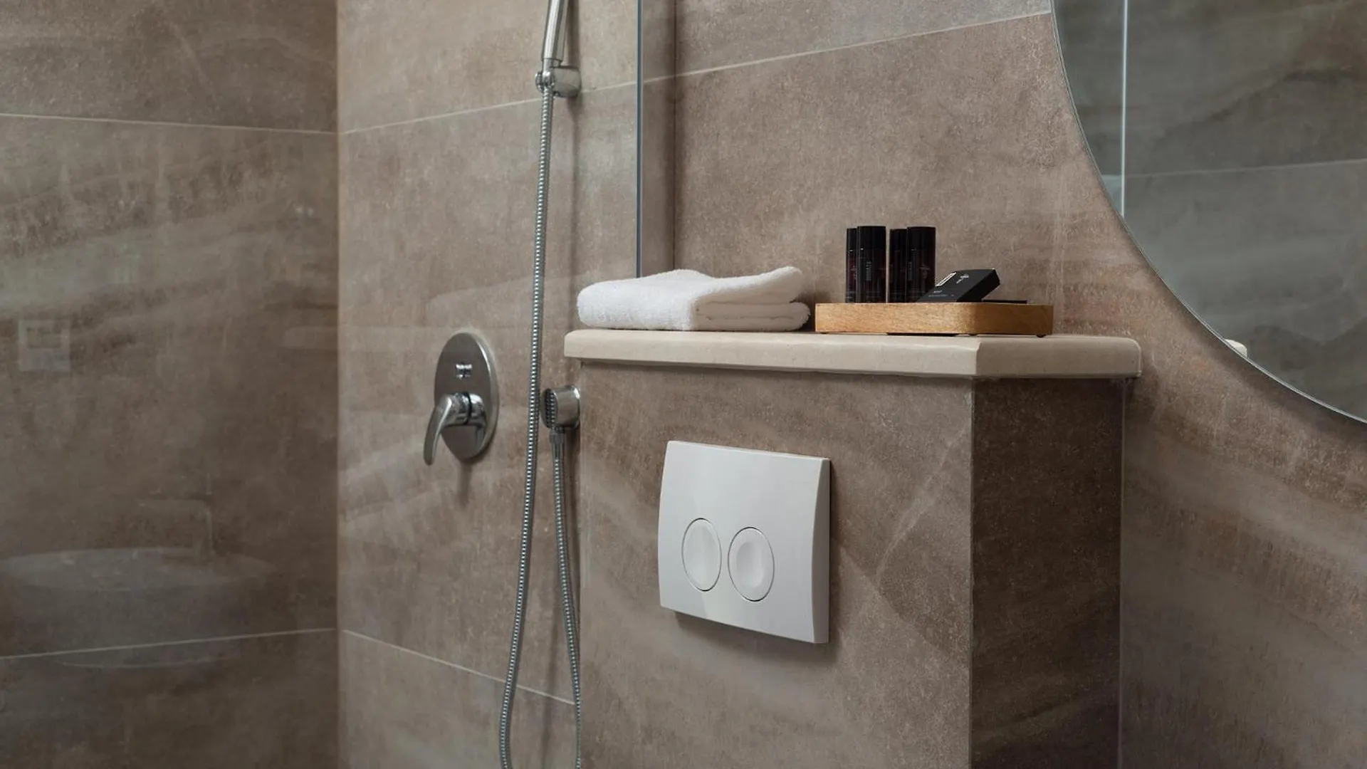 Luxury Villa Salt & Stone With Spa Area In Nin