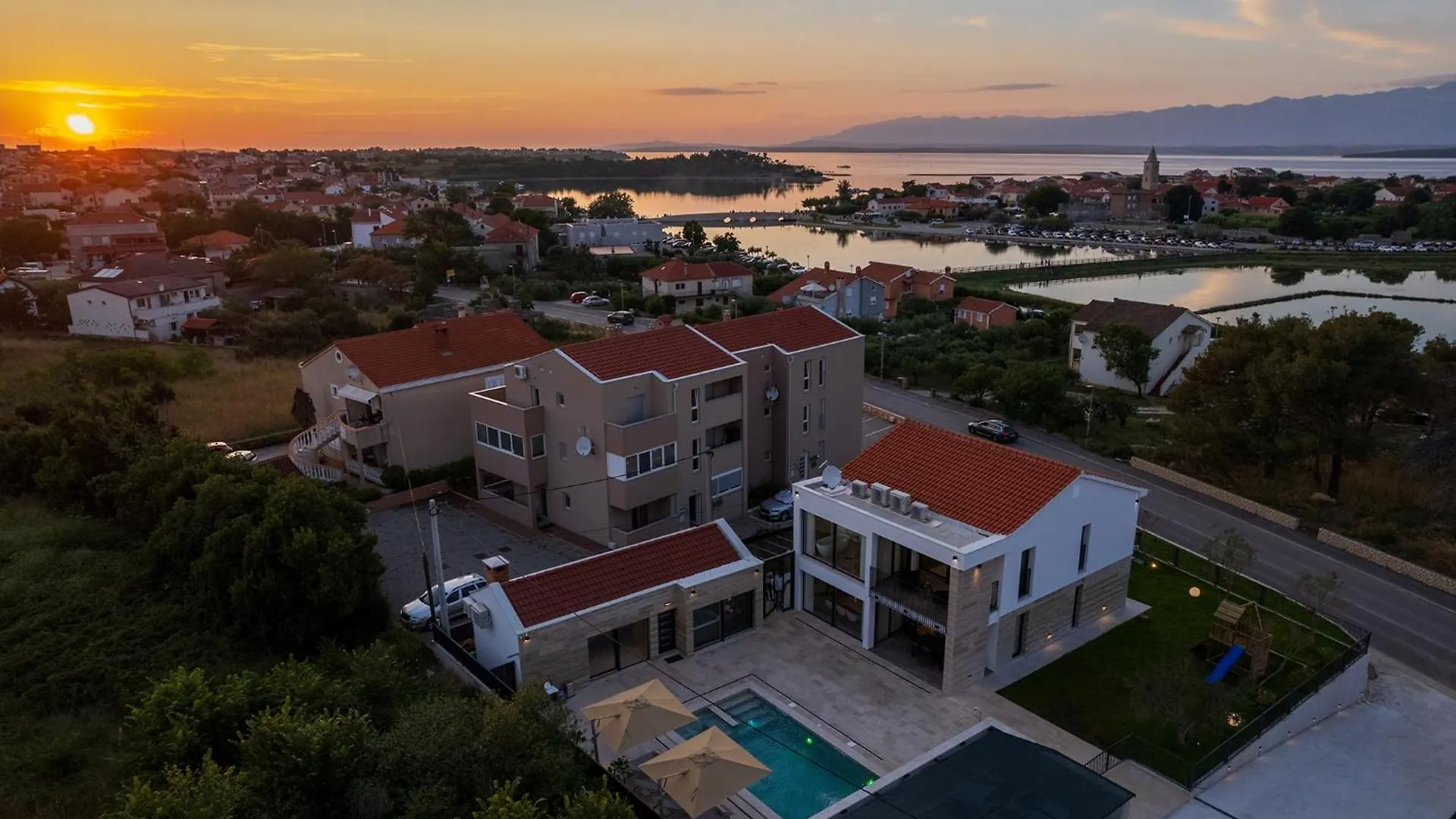 Luxury Villa Salt & Stone With Spa Area In Nin Croatia
