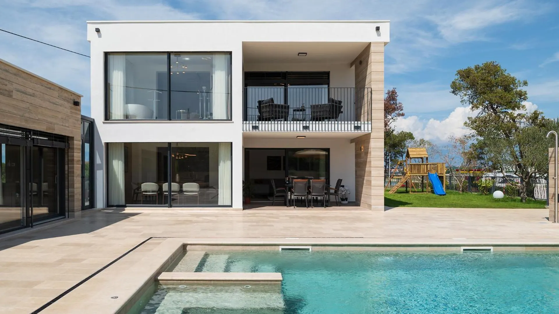 Luxury Villa Salt & Stone With Spa Area In Nin
