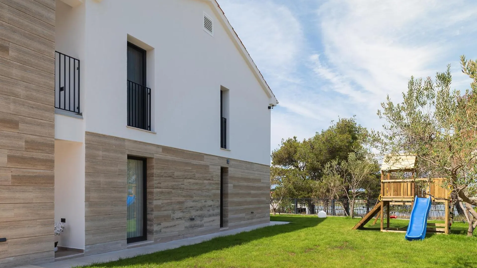 Luxury Villa Salt & Stone With Spa Area In Nin 0*,