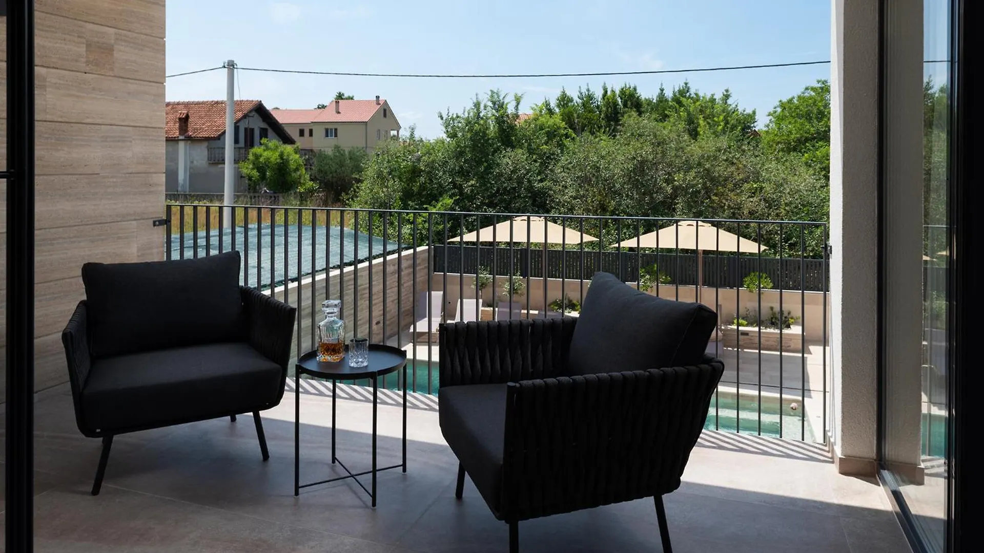 Luxury Villa Salt & Stone With Spa Area In Nin