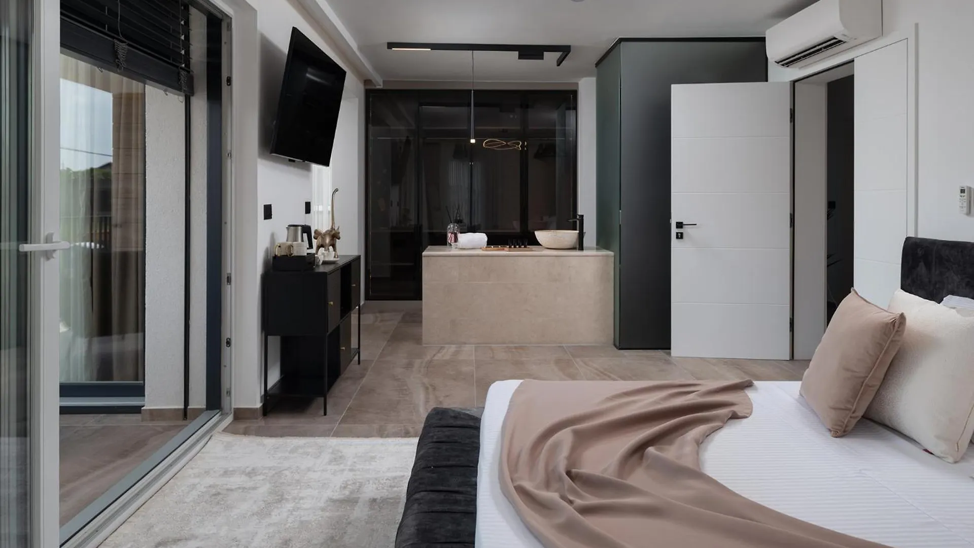 Luxury Villa Salt & Stone With Spa Area In Nin 0*,